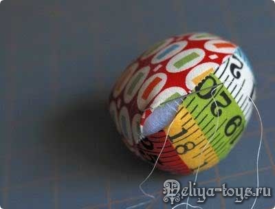 Текстильное яйцо. Яйцо их ткани. Подарок к Пасхе своими руками. Мастер-класс по пэчворку.